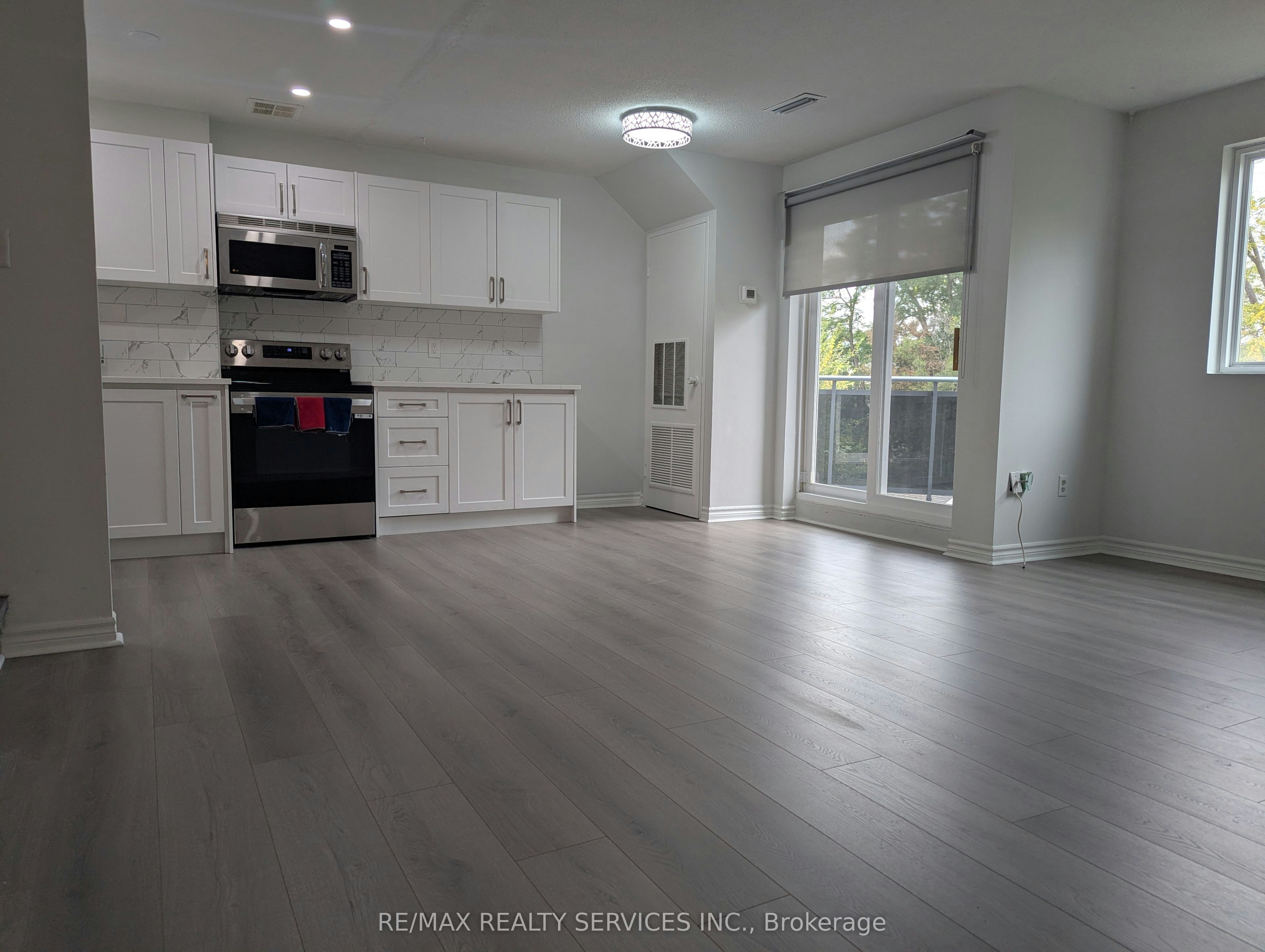 94-2001 Bonnymede Drive, Mississauga, ON, L5J 4H8 - 11