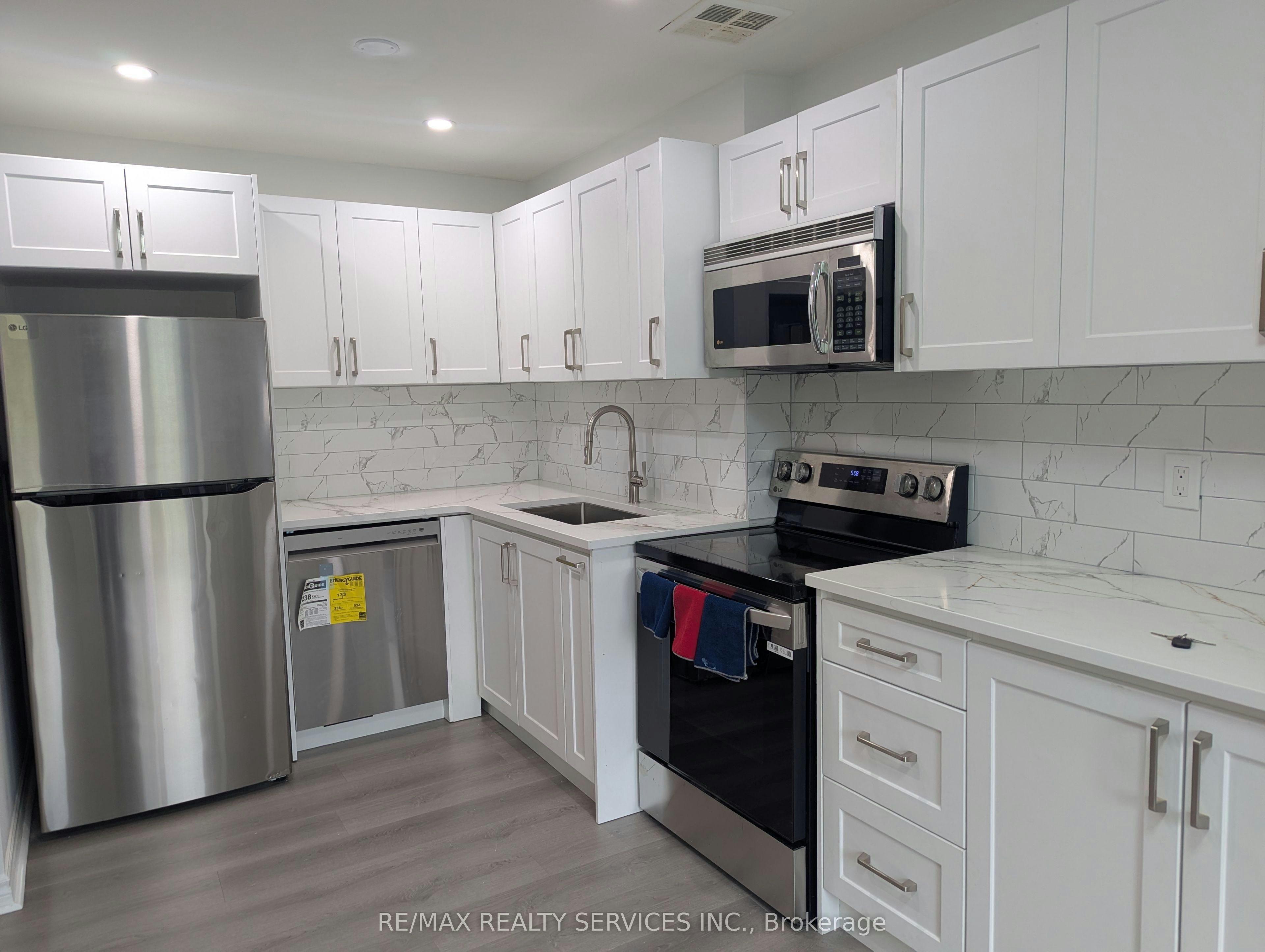 94-2001 Bonnymede Drive, Mississauga, ON, L5J 4H8 - 13