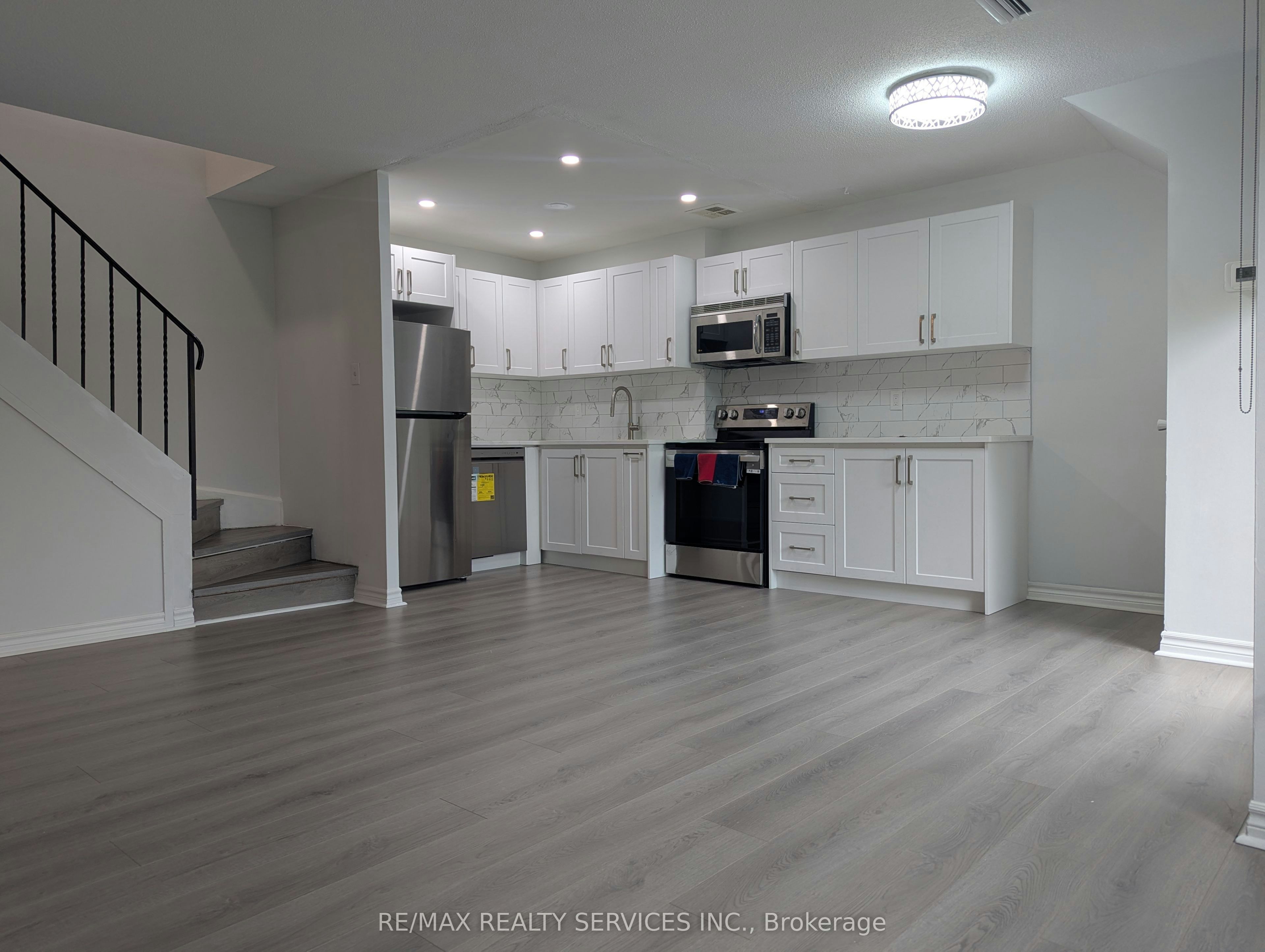 94-2001 Bonnymede Drive, Mississauga, ON, L5J 4H8 - 12