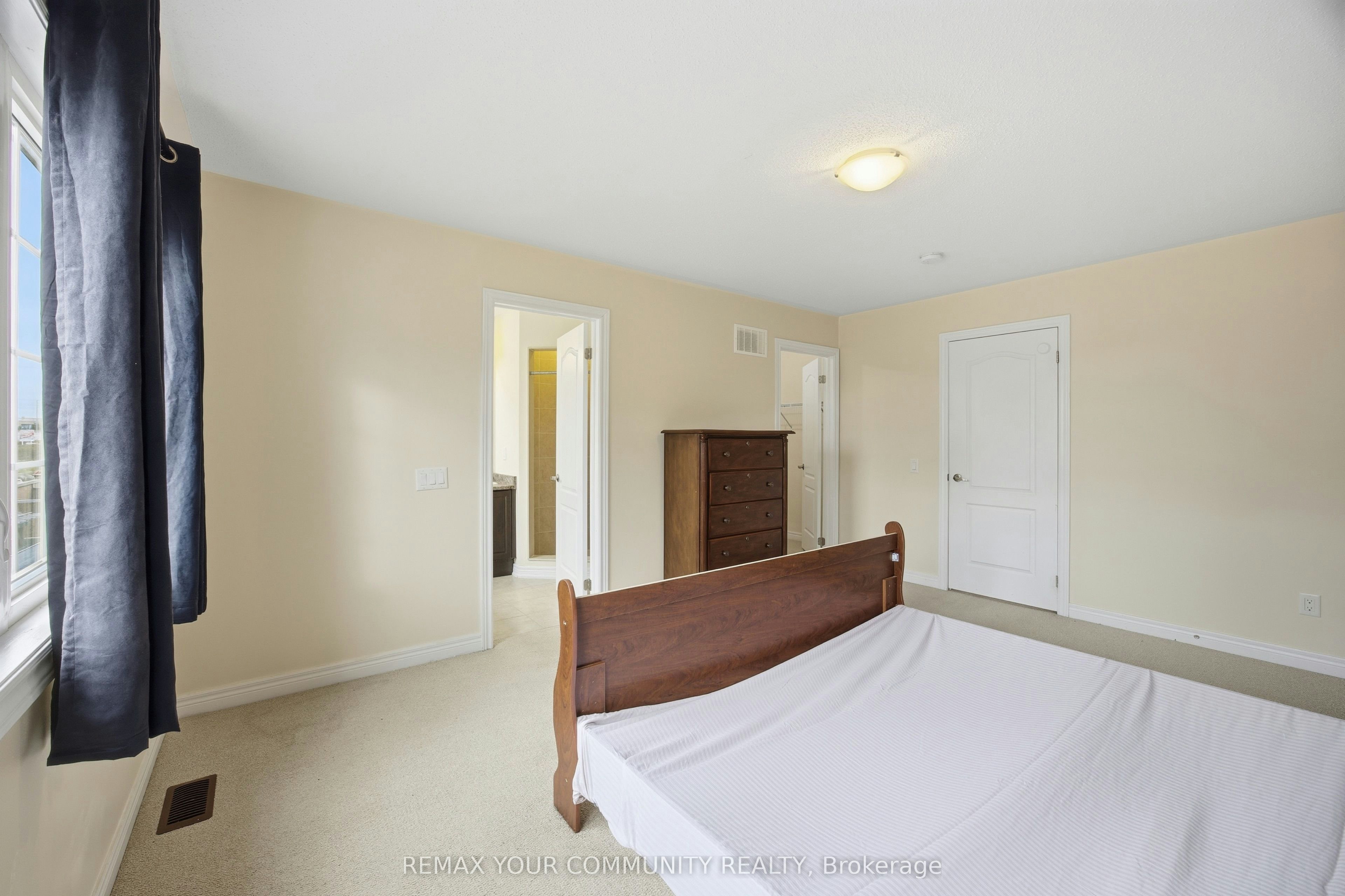 90 Sky Harbour Drive, Brampton, ON, L6Y 0V3 - 13