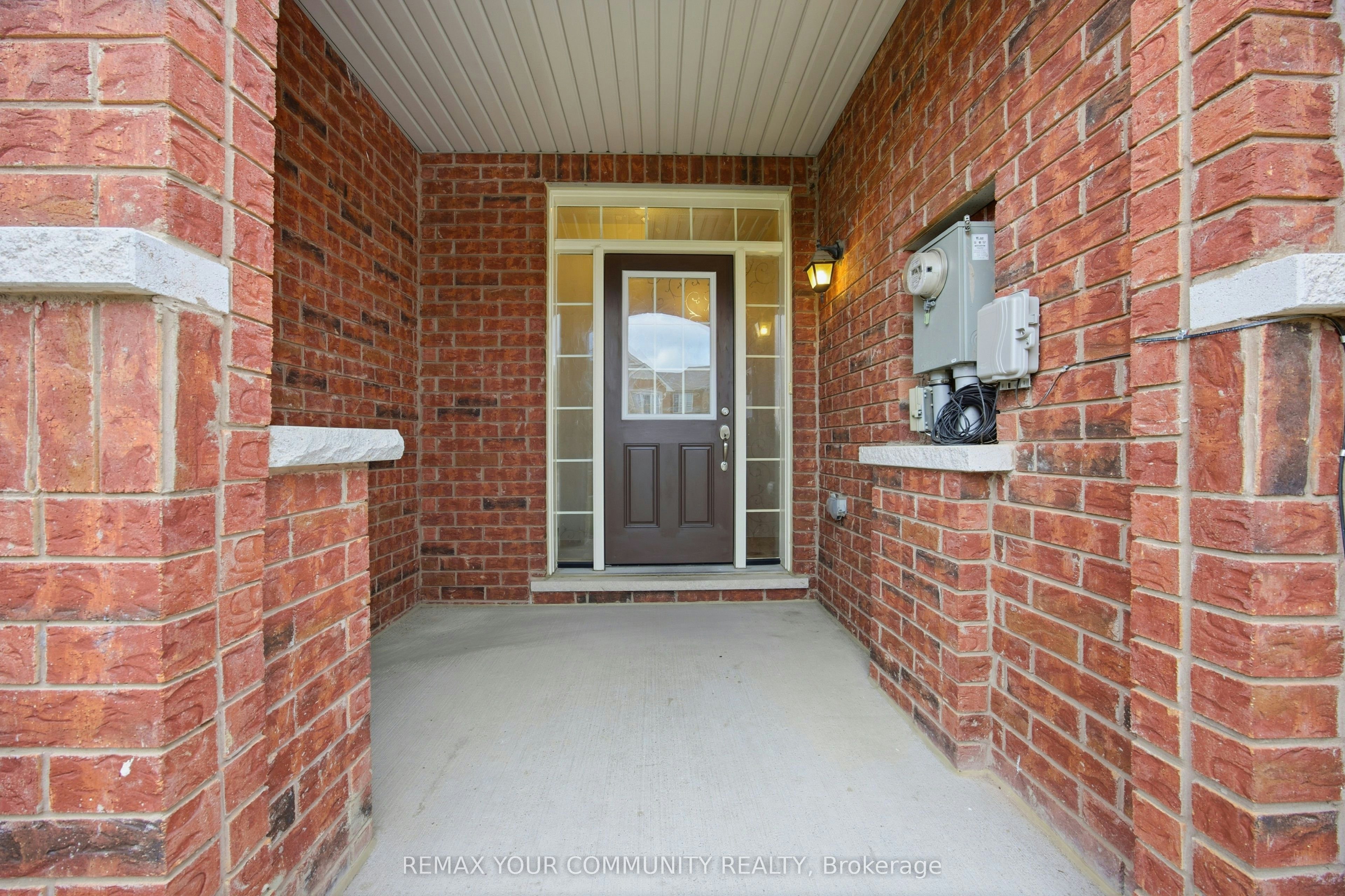 90 Sky Harbour Drive, Brampton, ON, L6Y 0V3 - 2