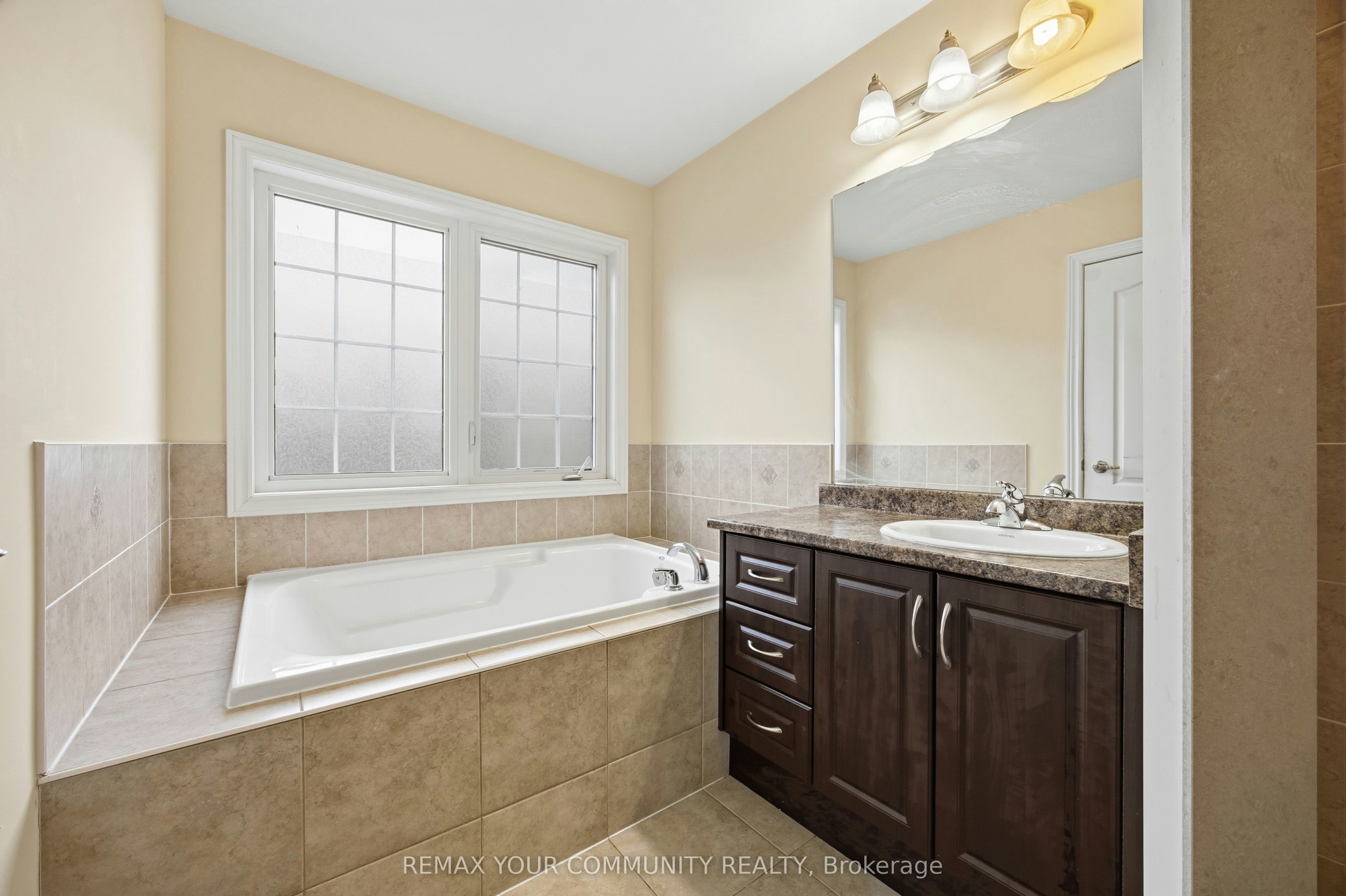 90 Sky Harbour Drive, Brampton, ON, L6Y 0V3 - 15