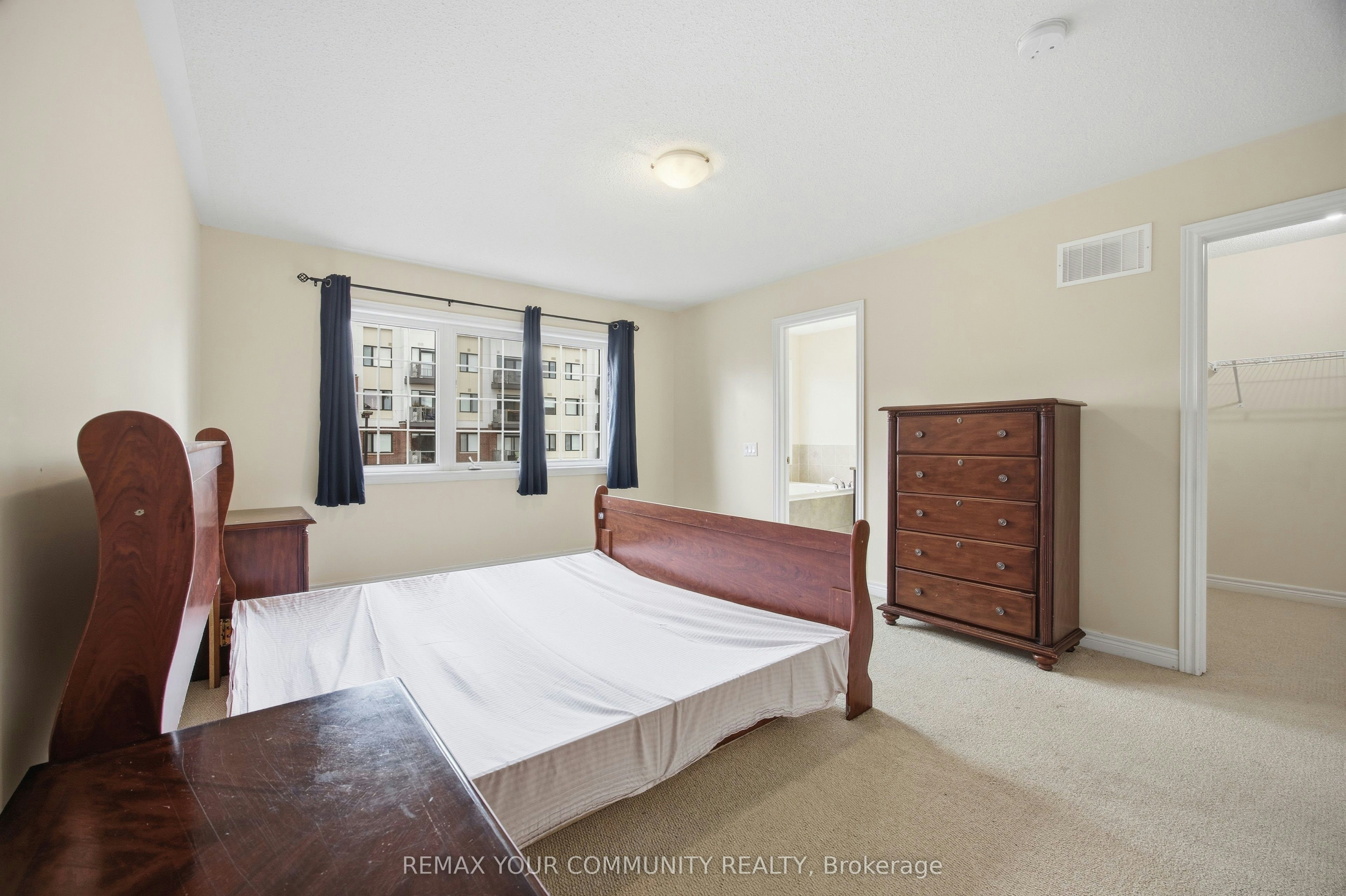90 Sky Harbour Drive, Brampton, ON, L6Y 0V3 - 12