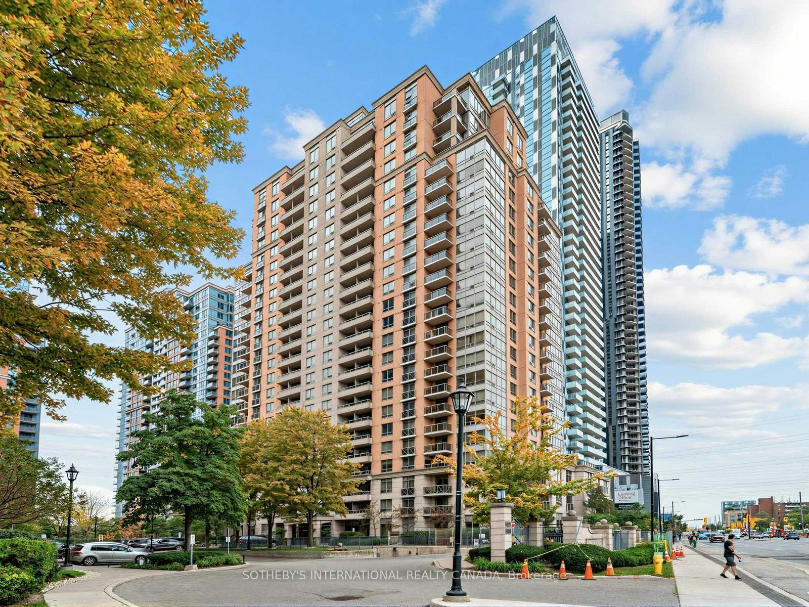 127-5233 Dundas Street W, Toronto, ON, M9B 6M1