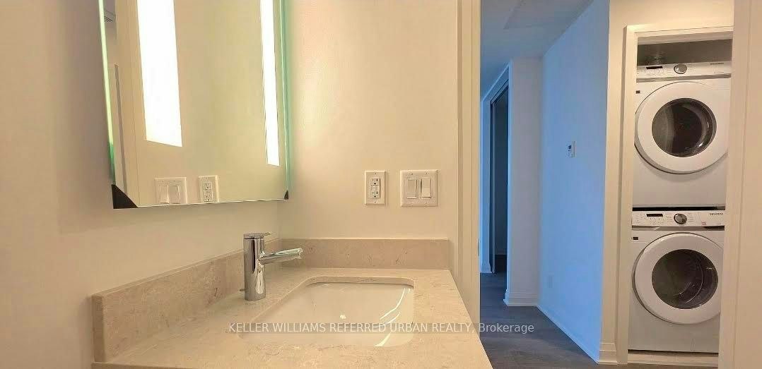 2405-4015 The Exchange Drive, Mississauga, ON, L5B 1M7 - 11