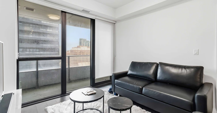 1201-4015 The Exchange N/A, Mississauga, ON, L5B 0N9 - 9