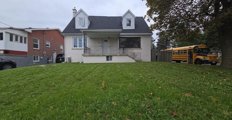 999 Caledonia Road, Toronto, ON, M6B 3Y9 - 14