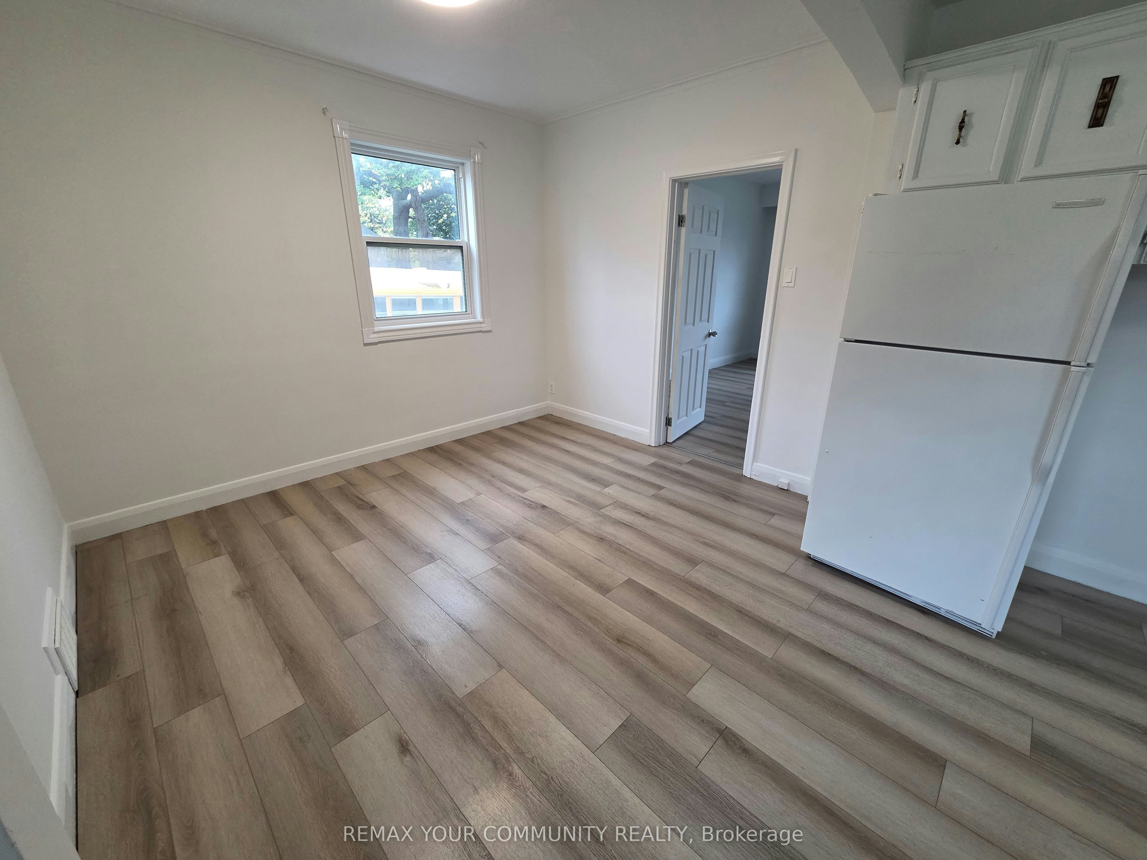 999 Caledonia Road, Toronto, ON, M6B 3Y9 - 5