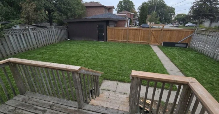 999 Caledonia Road, Toronto, ON, M6B 3Y9 - 12