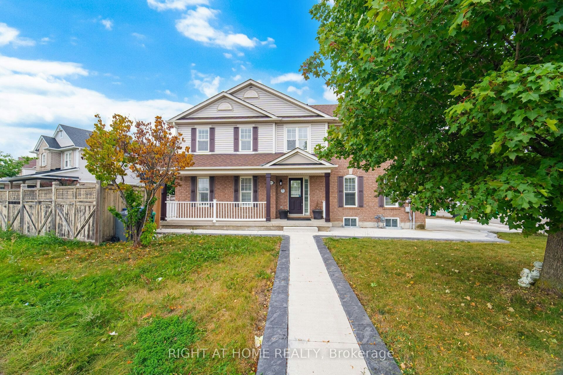 355 Brisdale Drive, Brampton, ON, L7Z 3M6