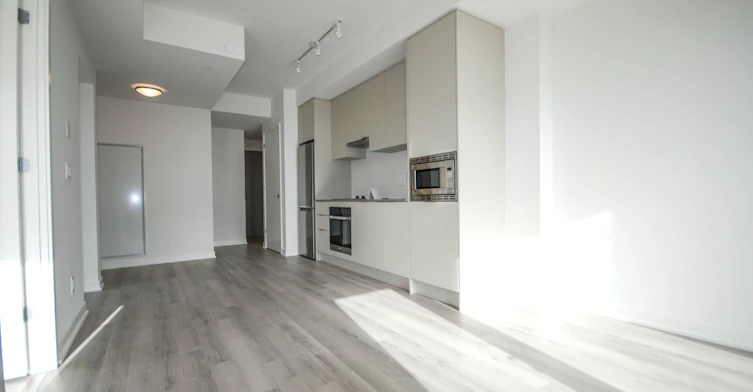 708-3071 Trafalgar Road, Oakville, ON, L6H 8C6 - 7