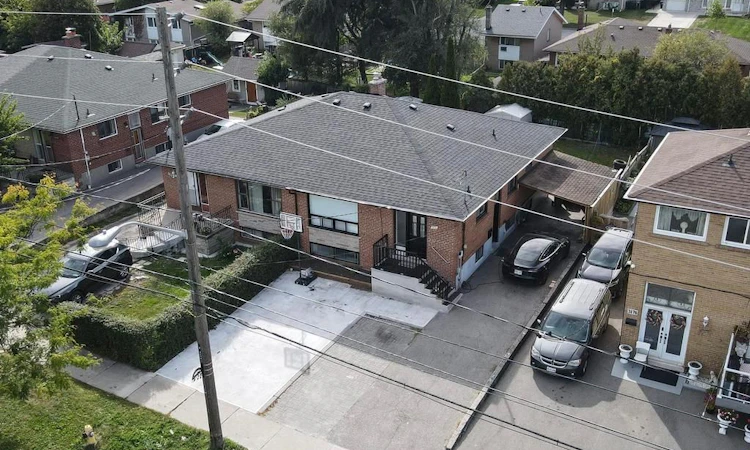 3174 Weston Road