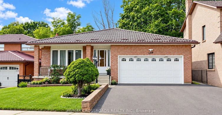 5-106 Stilecroft Drive, Toronto, ON, M3J 1A9