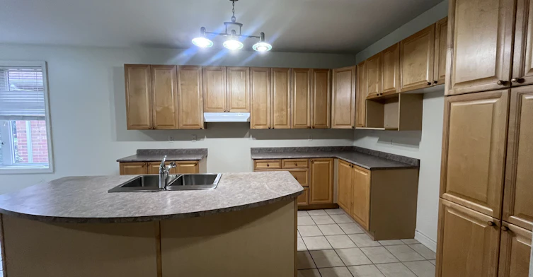 2518 Rugby Road, Mississauga, ON, L5B 1T2 - 5