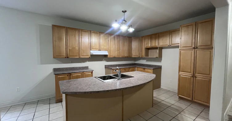 2518 Rugby Road, Mississauga, ON, L5B 1T2 - 6