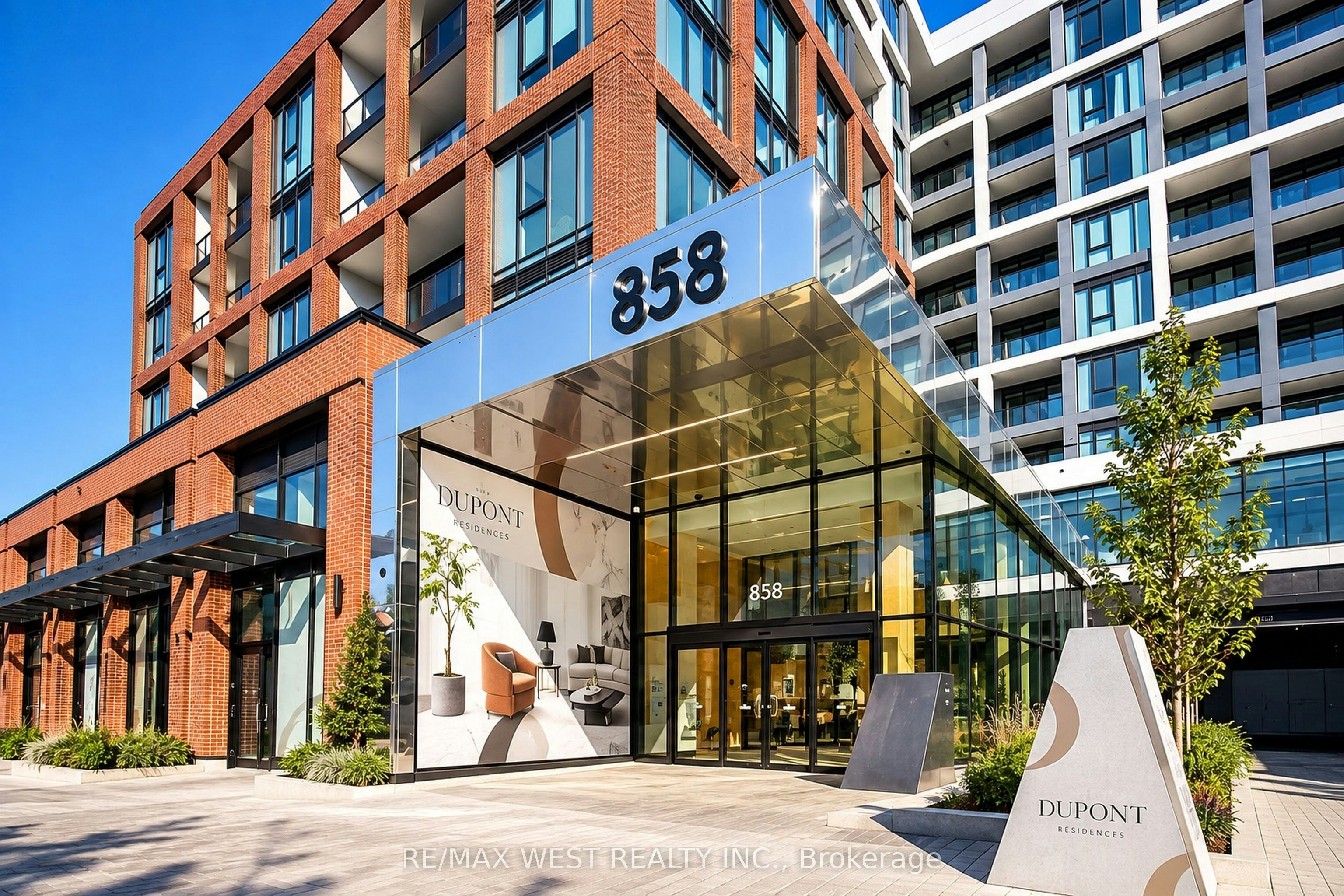 PH04-858 Dupont Street, Toronto, ON, M6G 0C1 - 2