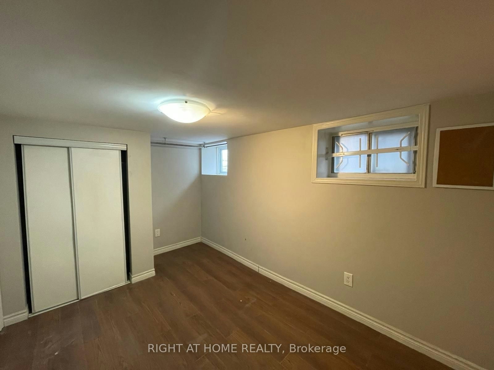 B-807 Dupont Street, Toronto, ON, M6G 1Z7 - 3
