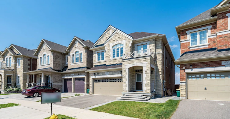 4039 Eternity Way, Oakville, ON, L6H 3R4