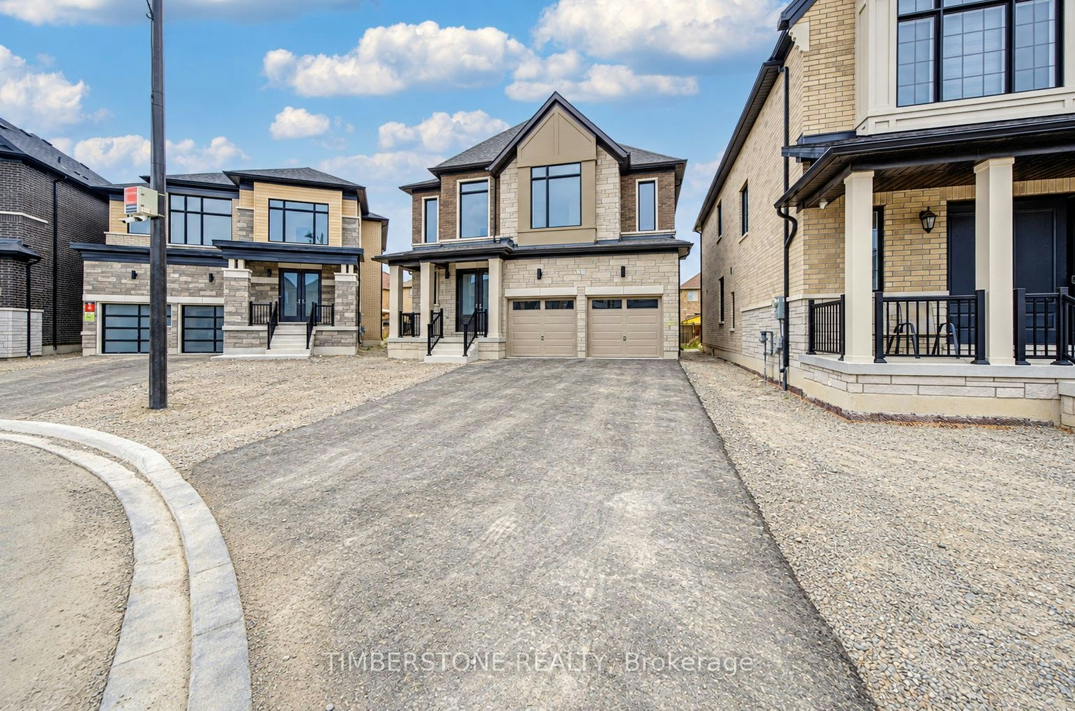 51 Aveena Road, Brampton, ON, L6P 4R8