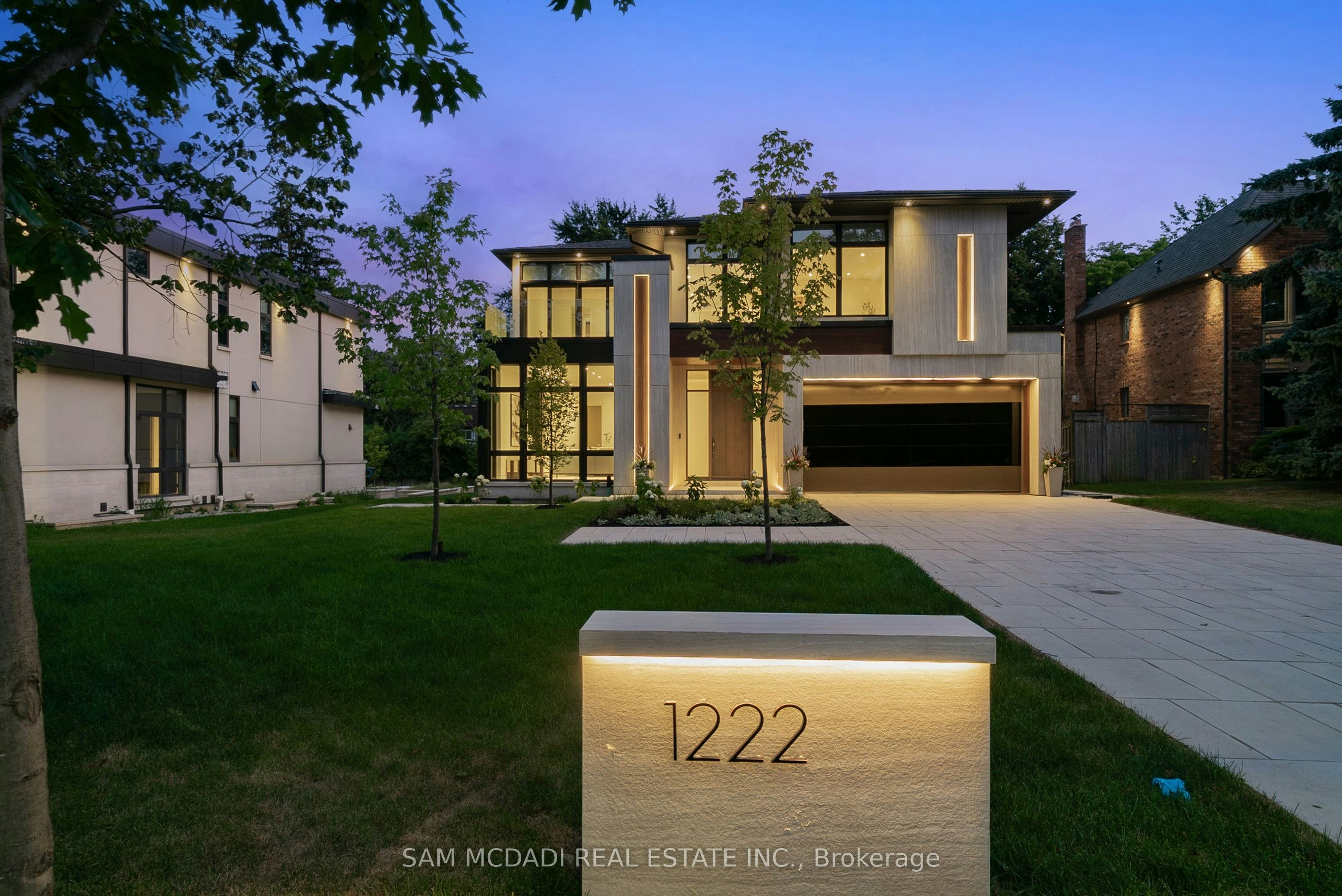 1222 Mississauga Road, Mississauga, ON, L5H 2J2