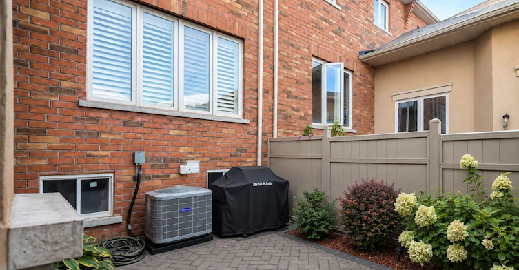 3107 Neyagawa Boulevard, Oakville, ON, L6M 0P4 - 4