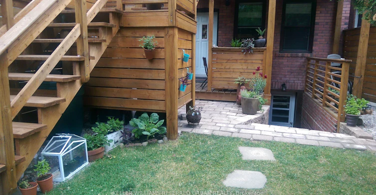 Main-226 Harvie Avenue, Toronto, ON, M6E 4K6 - 3