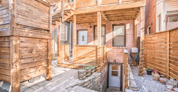 Main-226 Harvie Avenue, Toronto, ON, M6E 4K6 - 10