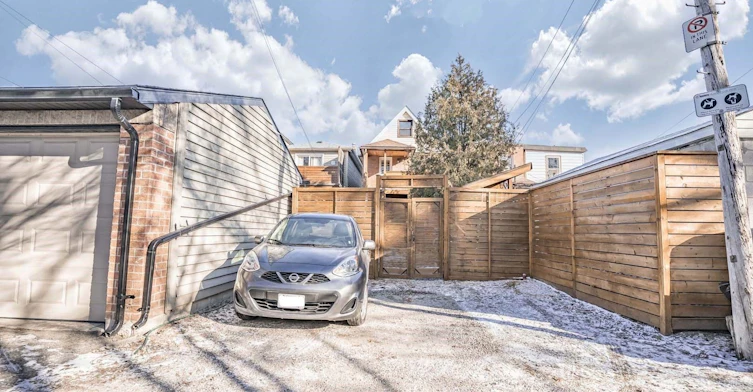 Main-226 Harvie Avenue, Toronto, ON, M6E 4K6 - 32