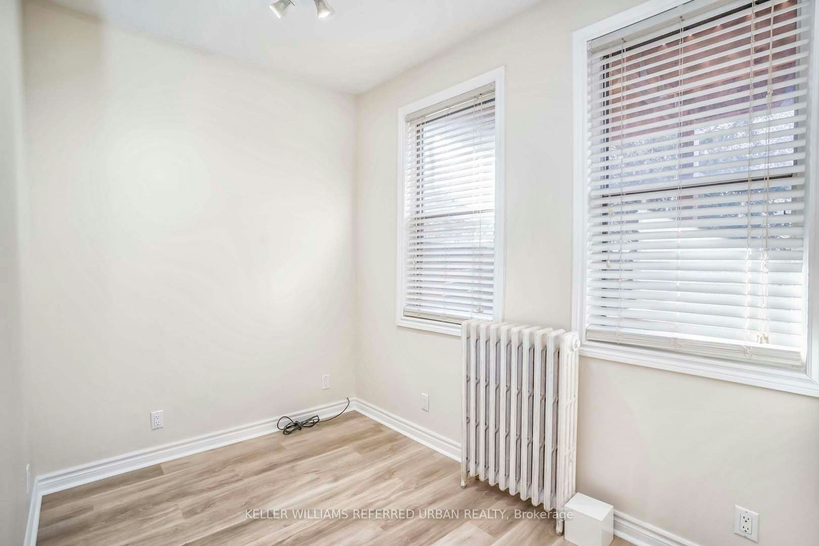 Main-226 Harvie Avenue, Toronto, ON, M6E 4K6 - 14