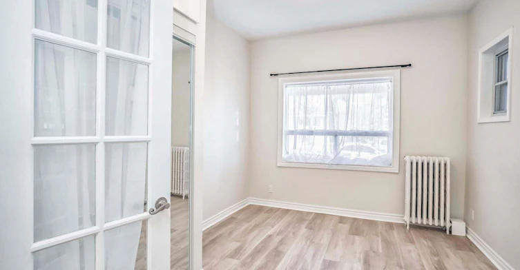 Main-226 Harvie Avenue, Toronto, ON, M6E 4K6 - 26