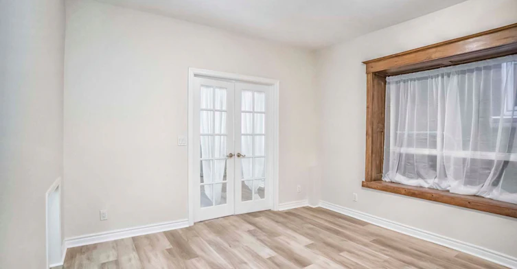 Main-226 Harvie Avenue, Toronto, ON, M6E 4K6 - 21