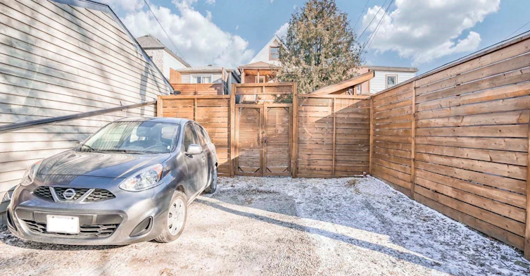 Main-226 Harvie Avenue, Toronto, ON, M6E 4K6 - 34