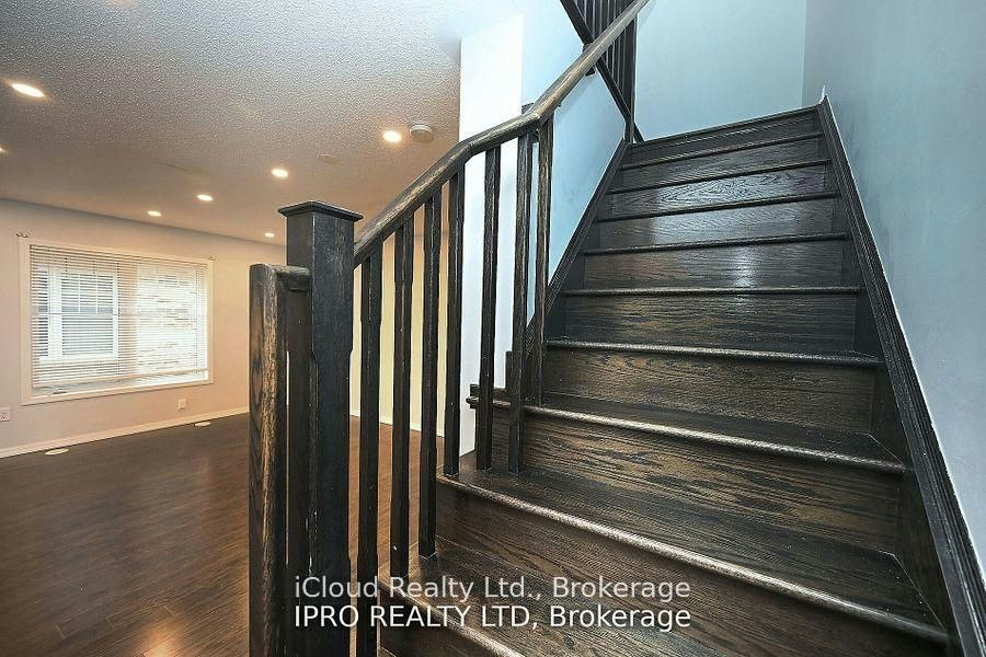 227 Slingsby Landing, Milton, ON, L9T 7B6 - 19