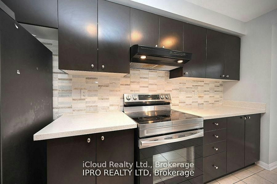 227 Slingsby Landing, Milton, ON, L9T 7B6 - 7