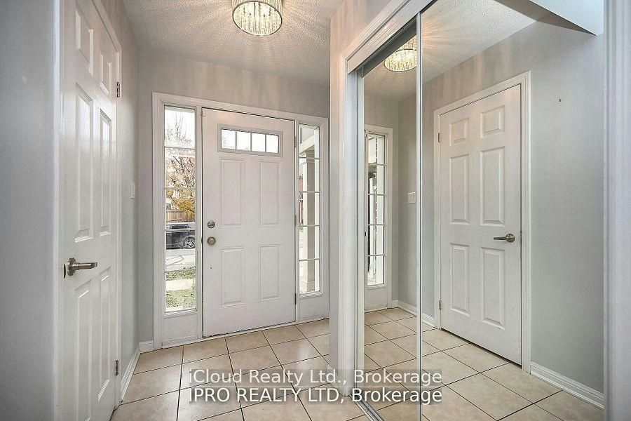 227 Slingsby Landing, Milton, ON, L9T 7B6 - 5