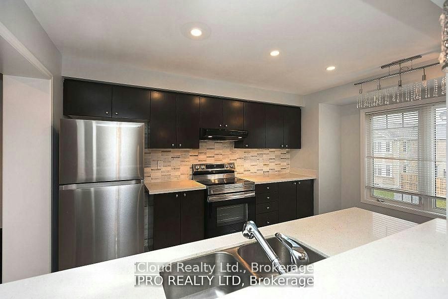 227 Slingsby Landing, Milton, ON, L9T 7B6 - 10