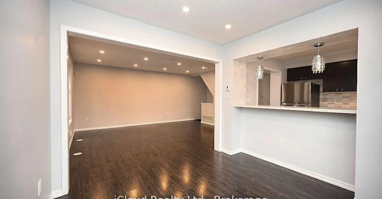227 Slingsby Landing, Milton, ON, L9T 7B6 - 16