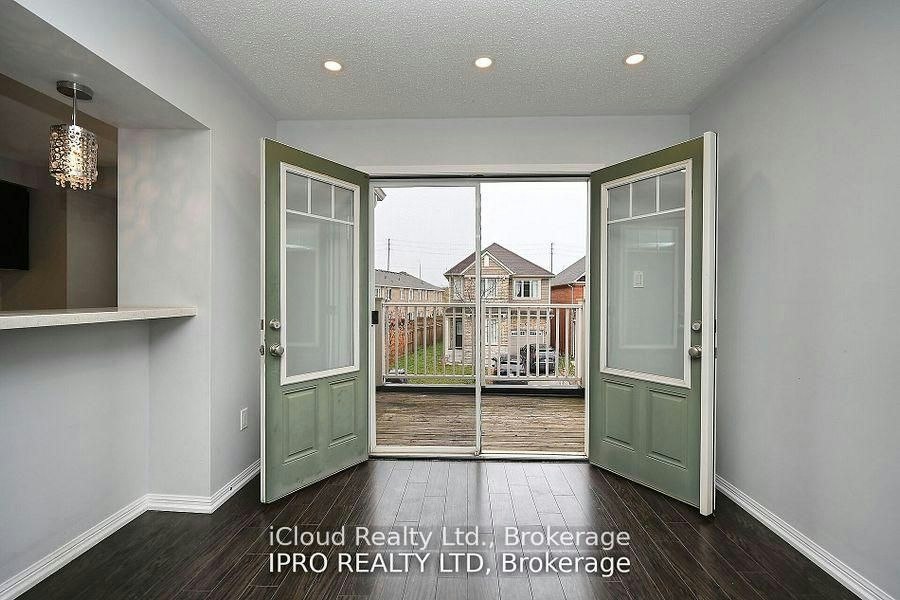 227 Slingsby Landing, Milton, ON, L9T 7B6 - 29