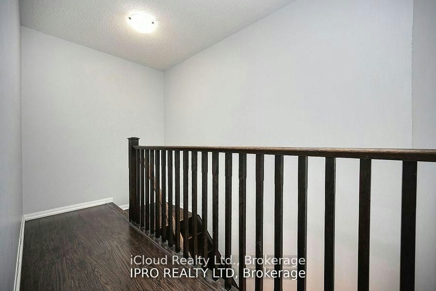 227 Slingsby Landing, Milton, ON, L9T 7B6 - 20