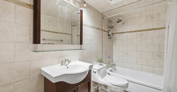 409-1485 Lakeshore Road E, Mississauga, ON, L5E 3G2 - 15