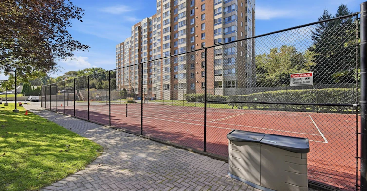 409-1485 Lakeshore Road E, Mississauga, ON, L5E 3G2 - 30