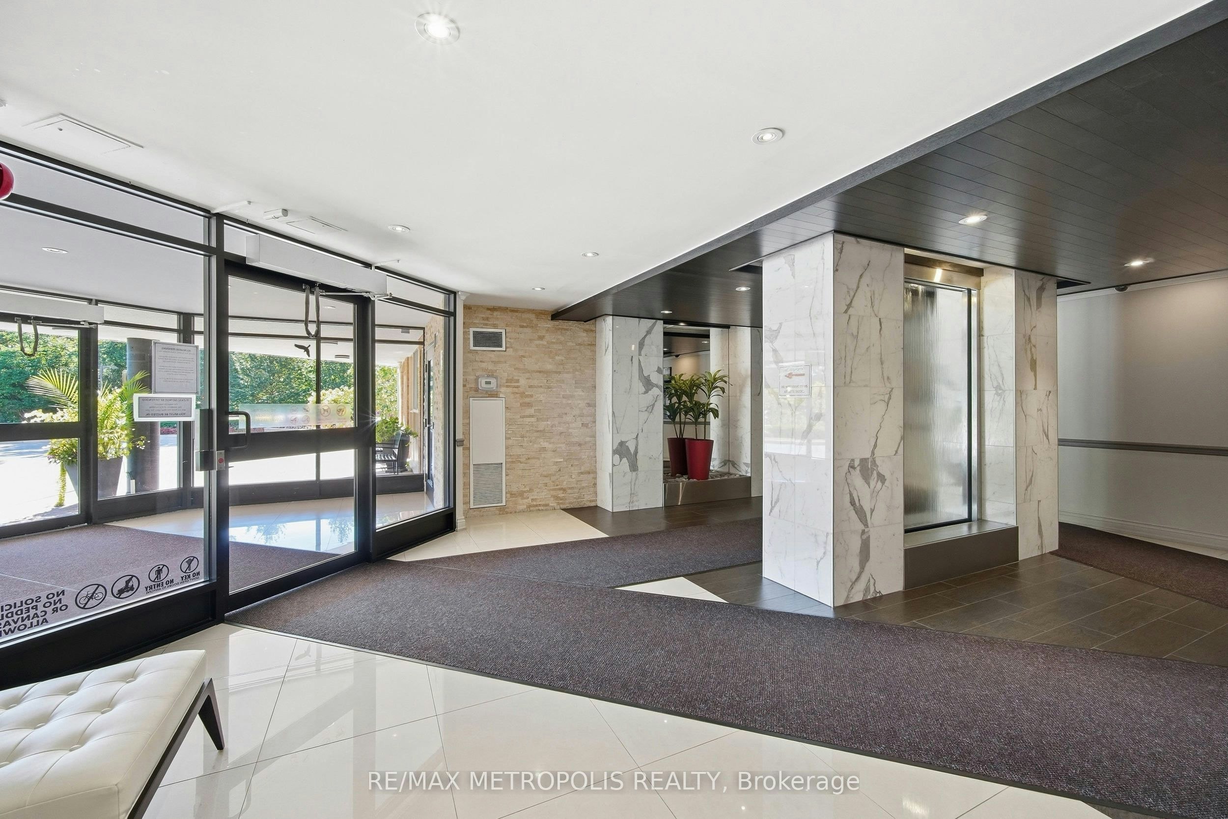 409-1485 Lakeshore Road E, Mississauga, ON, L5E 3G2 - 27