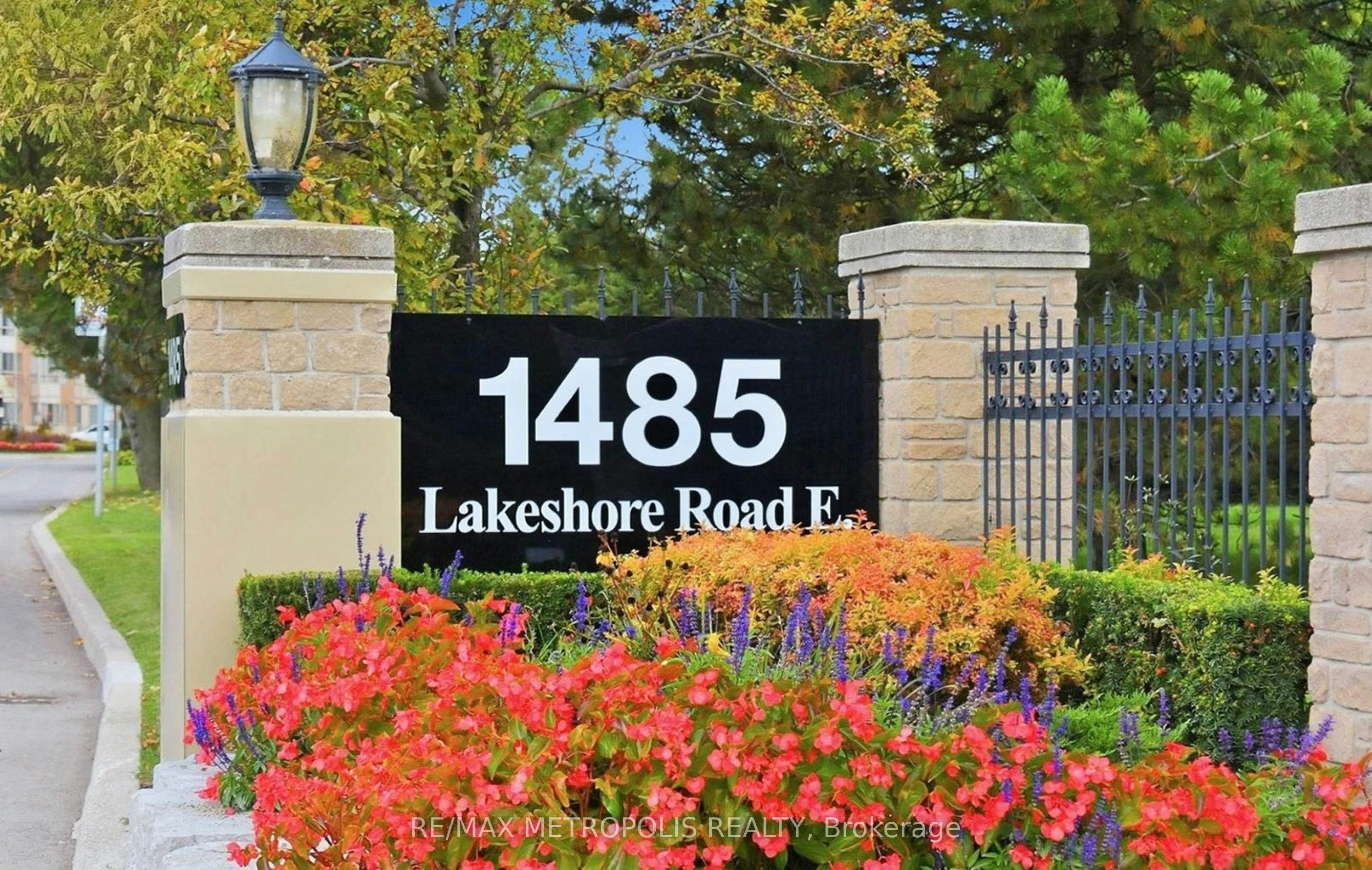 409-1485 Lakeshore Road E, Mississauga, ON, L5E 3G2 - 35