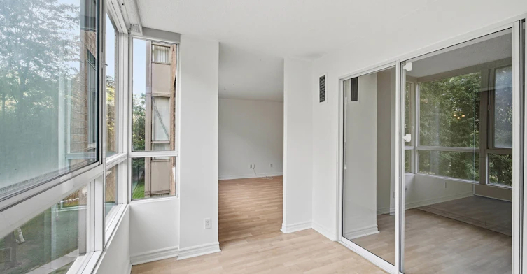 409-1485 Lakeshore Road E, Mississauga, ON, L5E 3G2 - 9