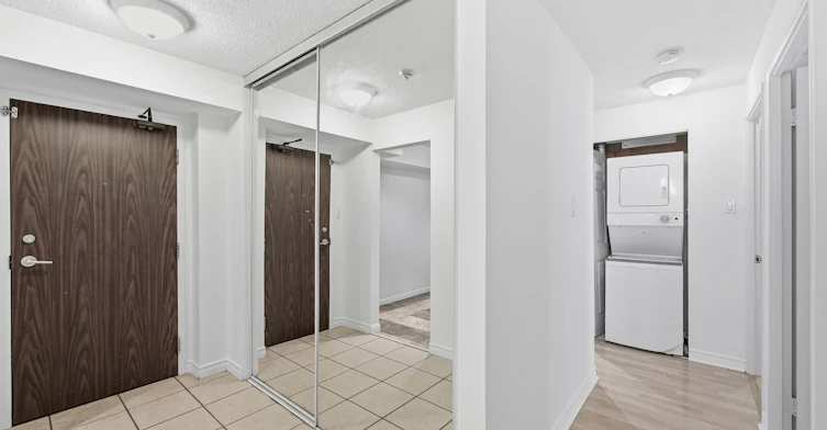 409-1485 Lakeshore Road E, Mississauga, ON, L5E 3G2 - 20