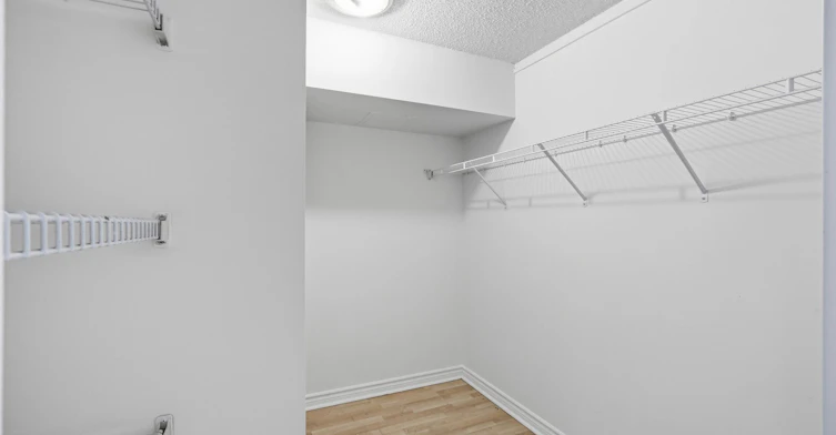 409-1485 Lakeshore Road E, Mississauga, ON, L5E 3G2 - 14