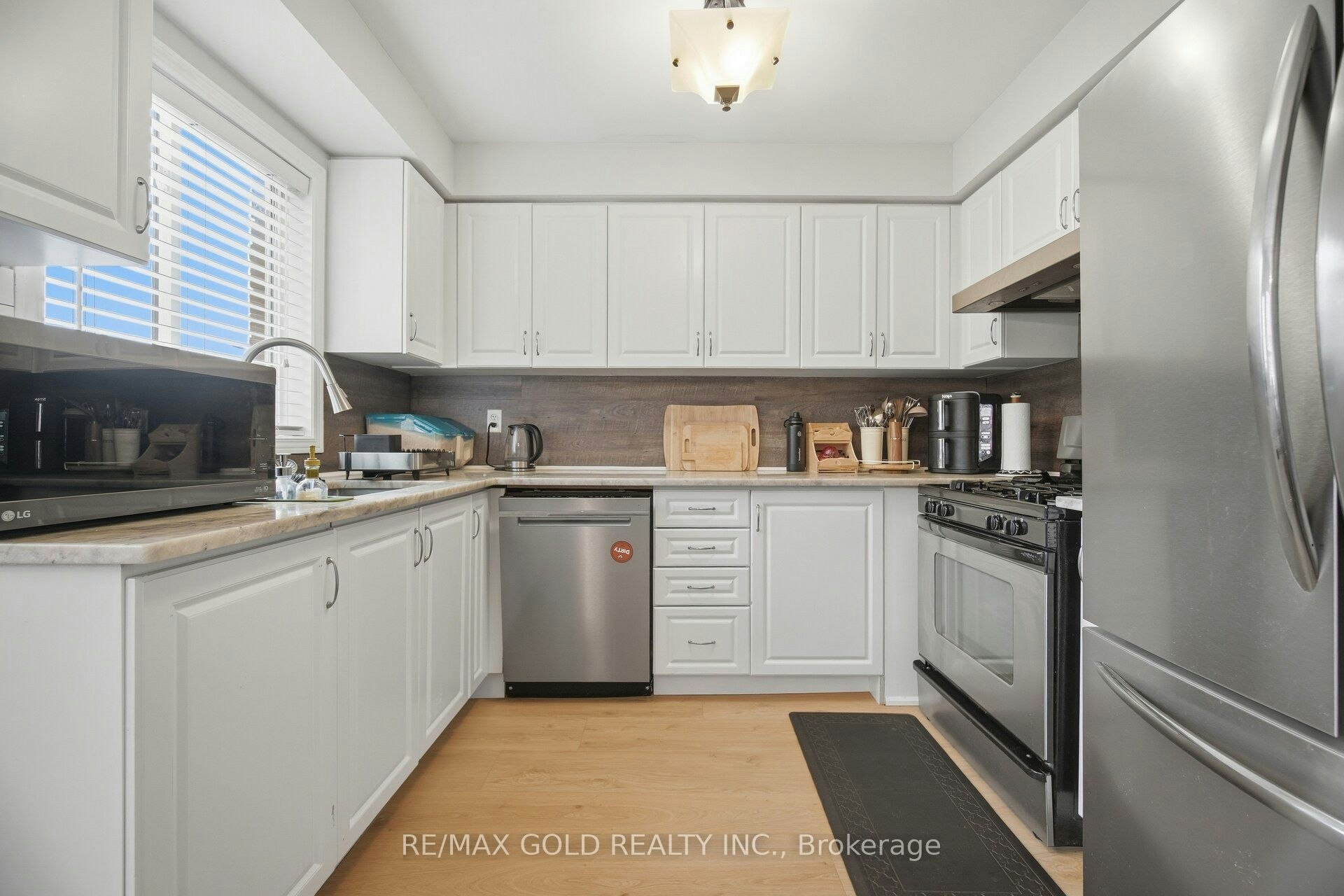 1795 Cobra Crescent, Burlington, ON, L7L 7L7 - 16