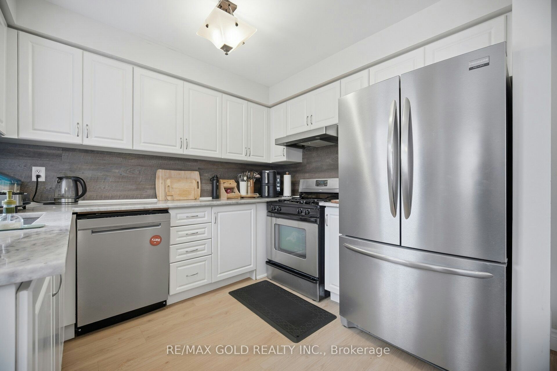 1795 Cobra Crescent, Burlington, ON, L7L 7L7 - 17