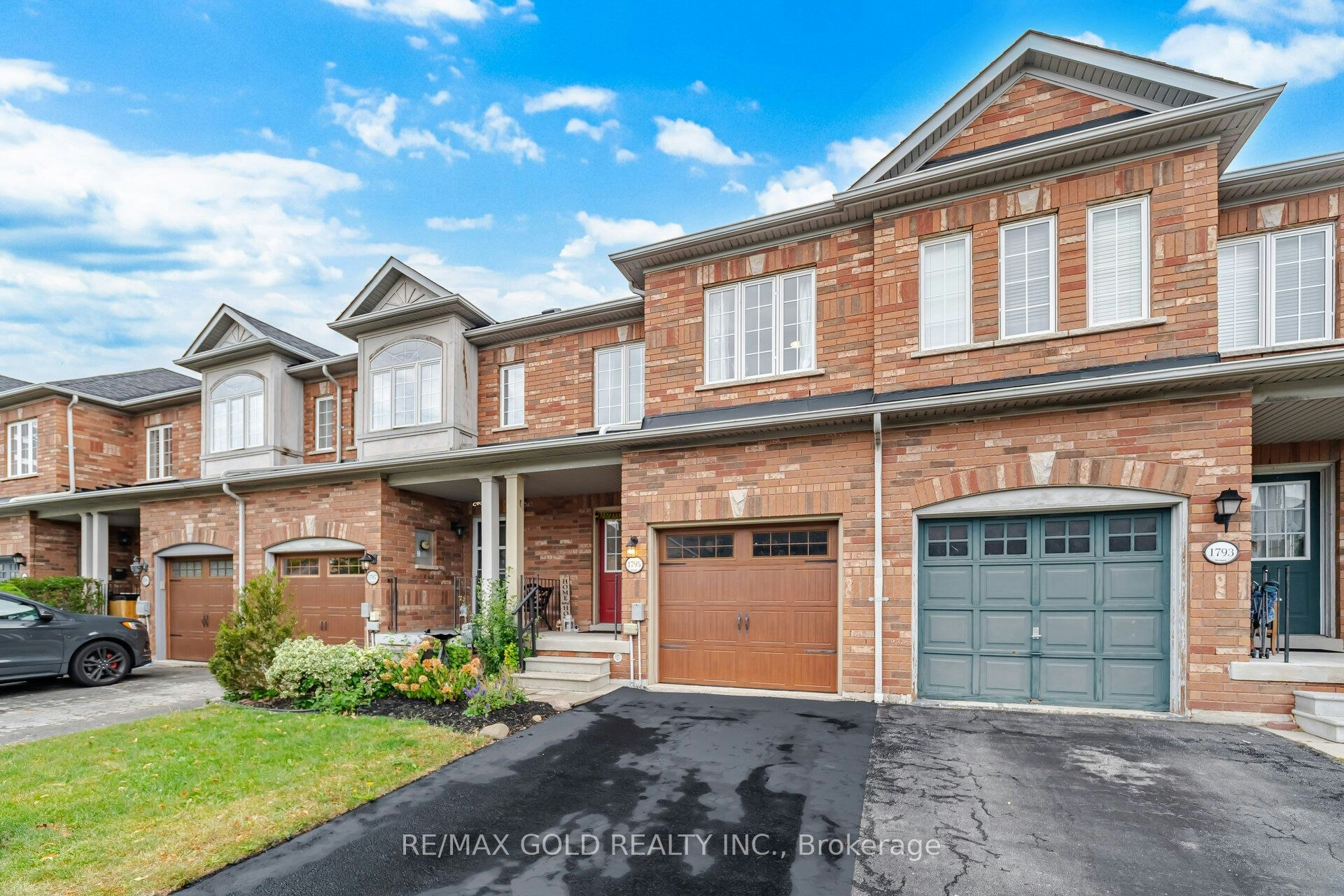 1795 Cobra Crescent, Burlington, ON, L7L 7L7 - 4