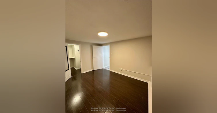 Bsmt-13 Sorauren Avenue, Toronto, ON, M6R 2C6 - 7